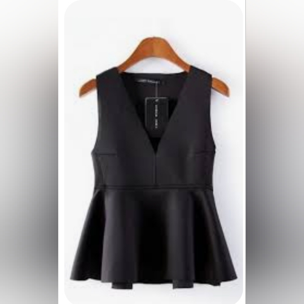 Zara W And B Collection Pullover Peplum Top V Neck Black Size Small